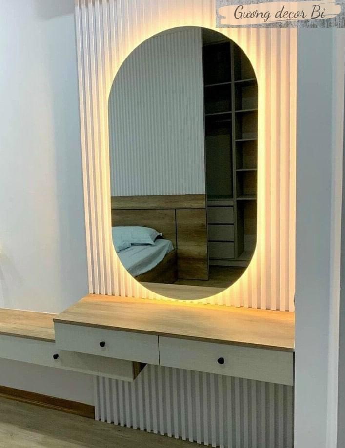 gương oval gắn đèn led