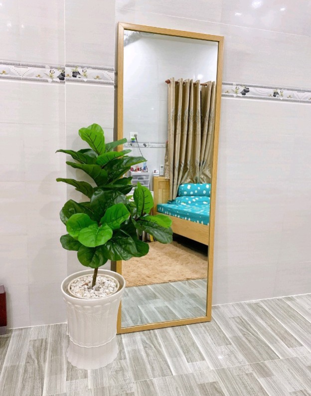 Gương Soi Toàn Thân
