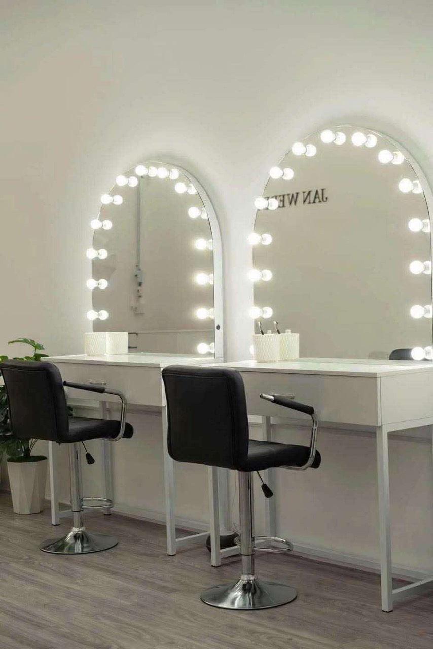 Bàn Trang Điểm Gắn Đèn LED Chân Sắt Sơn Tĩnh Điện MDF (80cm)